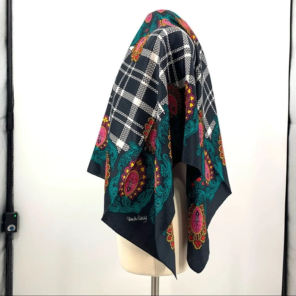 Diane Von Furstenberg beautiful plaid